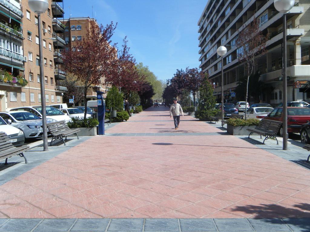 Madrid Studio Apartments Exteriör bild