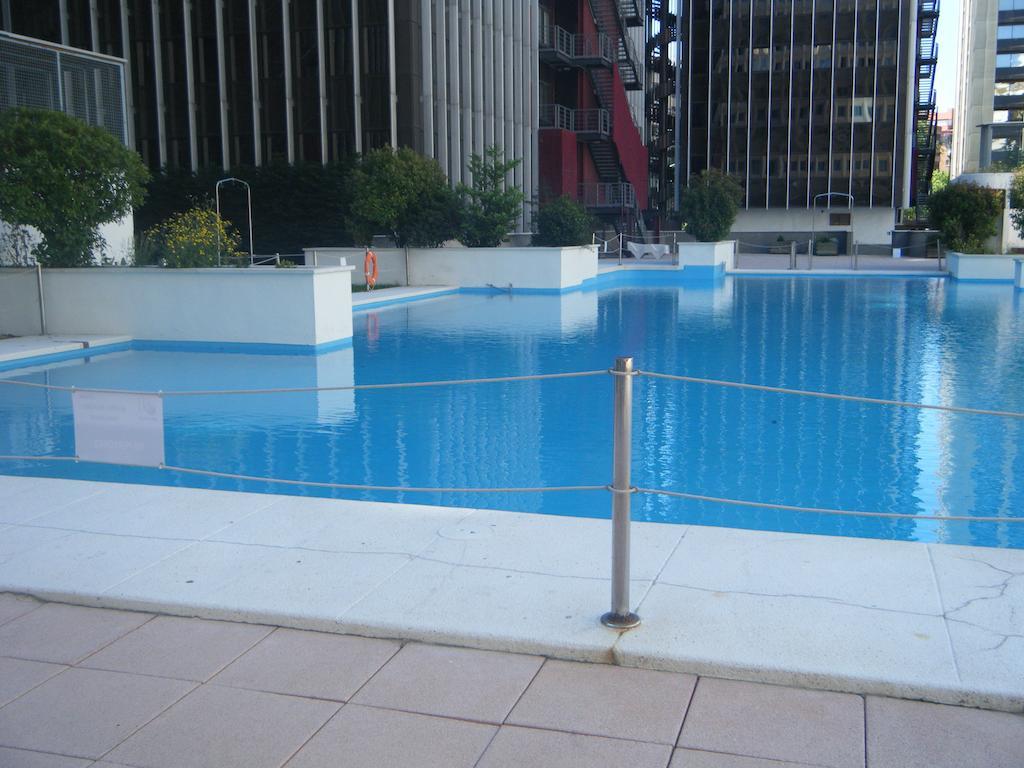 Madrid Studio Apartments Exteriör bild