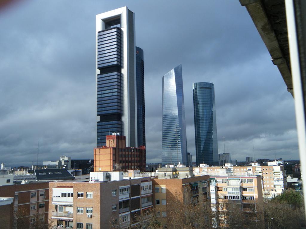 Madrid Studio Apartments Exteriör bild